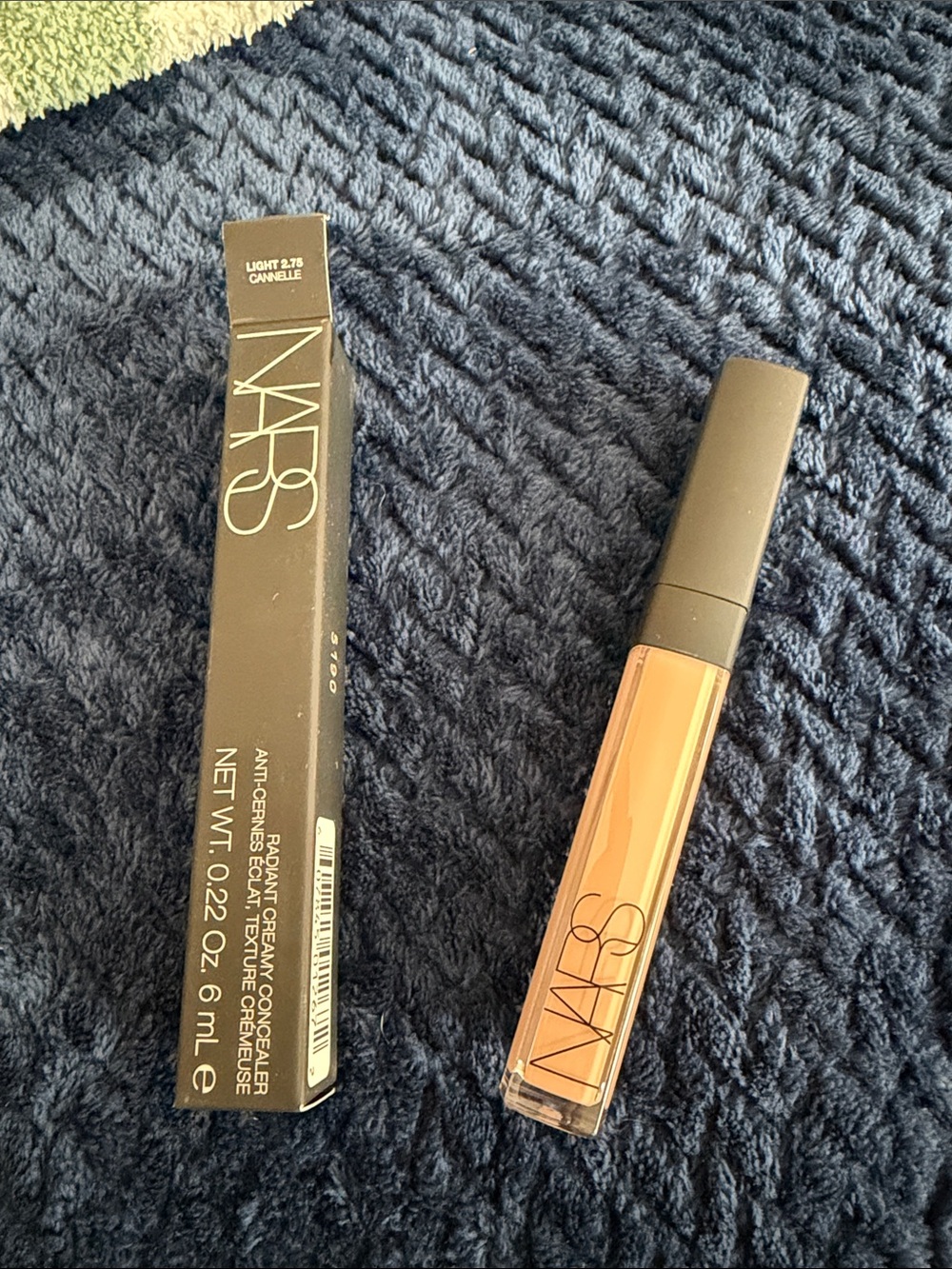NARS Radiant Creamy Concealer - Light 2.75 Cannelle